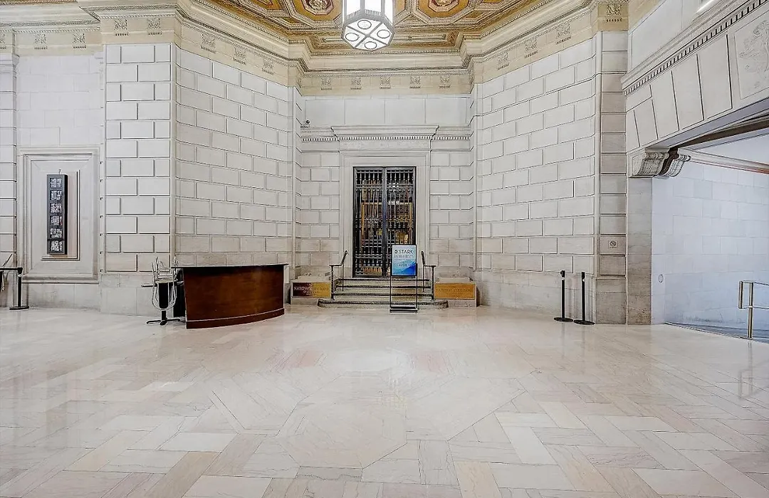 Frontdesk Lofts At 629 Euclid Downtown Cleveland-1