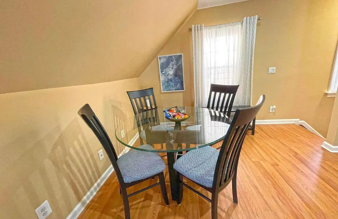 The Guest House In Ohio City - Mehmaan Khana-1