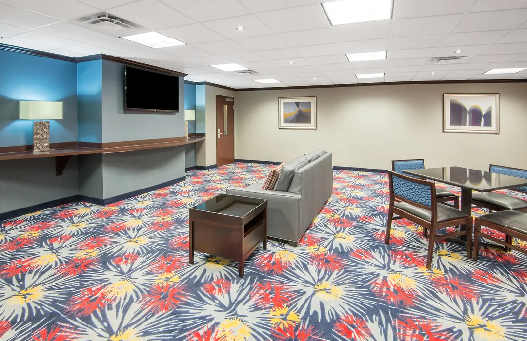 Holiday Inn Express Cleveland Airport - Brook Park By Ihg-1