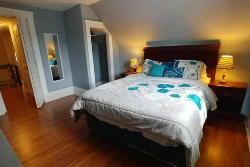 The House Hotels - New Storer #1 - Comfortable 5 Bedroom House-1