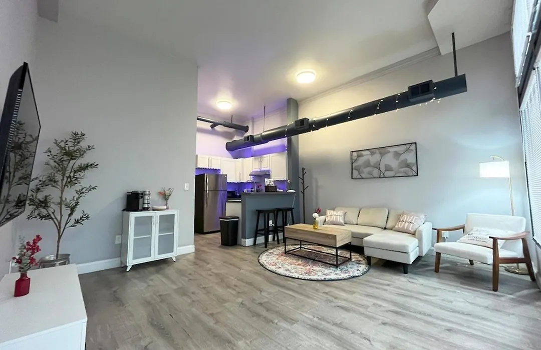 Local Modern Getaway - Ground Floor-1