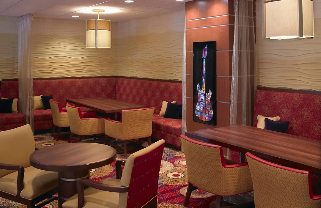 Wyndham Cleveland Airport-1