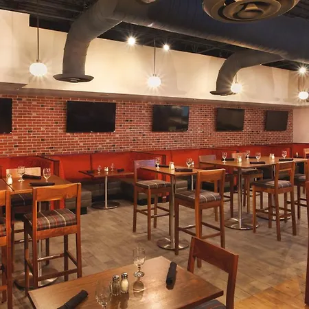 Four Points By Sheraton Cleveland Airport-2