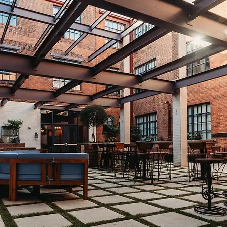 Industrial Loft Apartments In The Beautiful Superior Building Minutes From Firstenergy Stadium 101-3