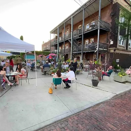 Short Term Rentals Little Italy Cleveland-3
