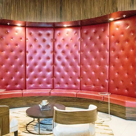 Metropolitan At The 9, Autograph Collection-2