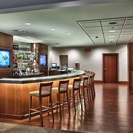 Intercontinental Suites Hotel Cleveland By Ihg-3