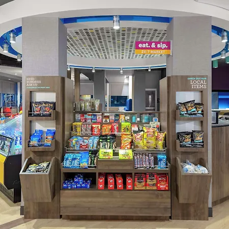Tru By Hilton Cleveland Midtown-3