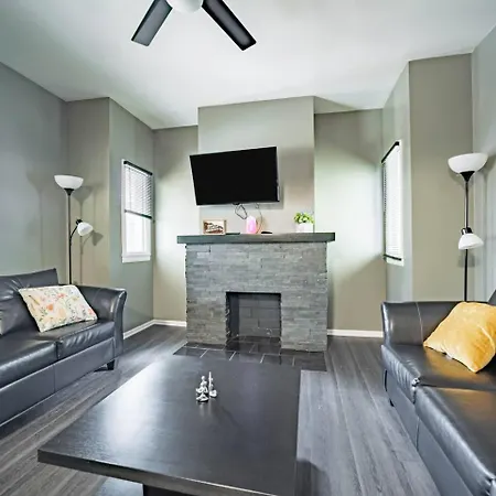 Walkable Little Italy 2Br King Bed Near Cwru & Cleveland Clinic-3