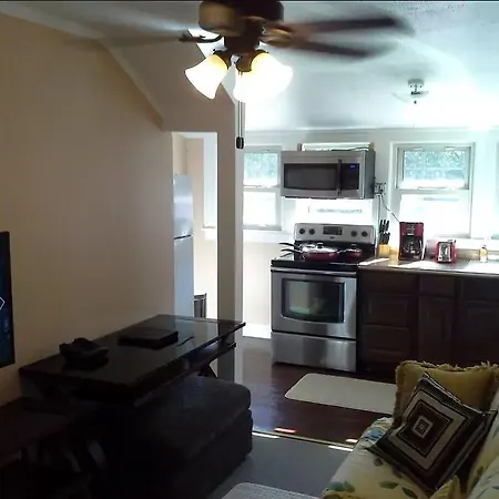 Jarvis West Blvd 3Bd Suites A By Edgewater Park & Downtown-2